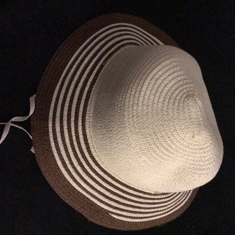Fun in the sun woven sun hat